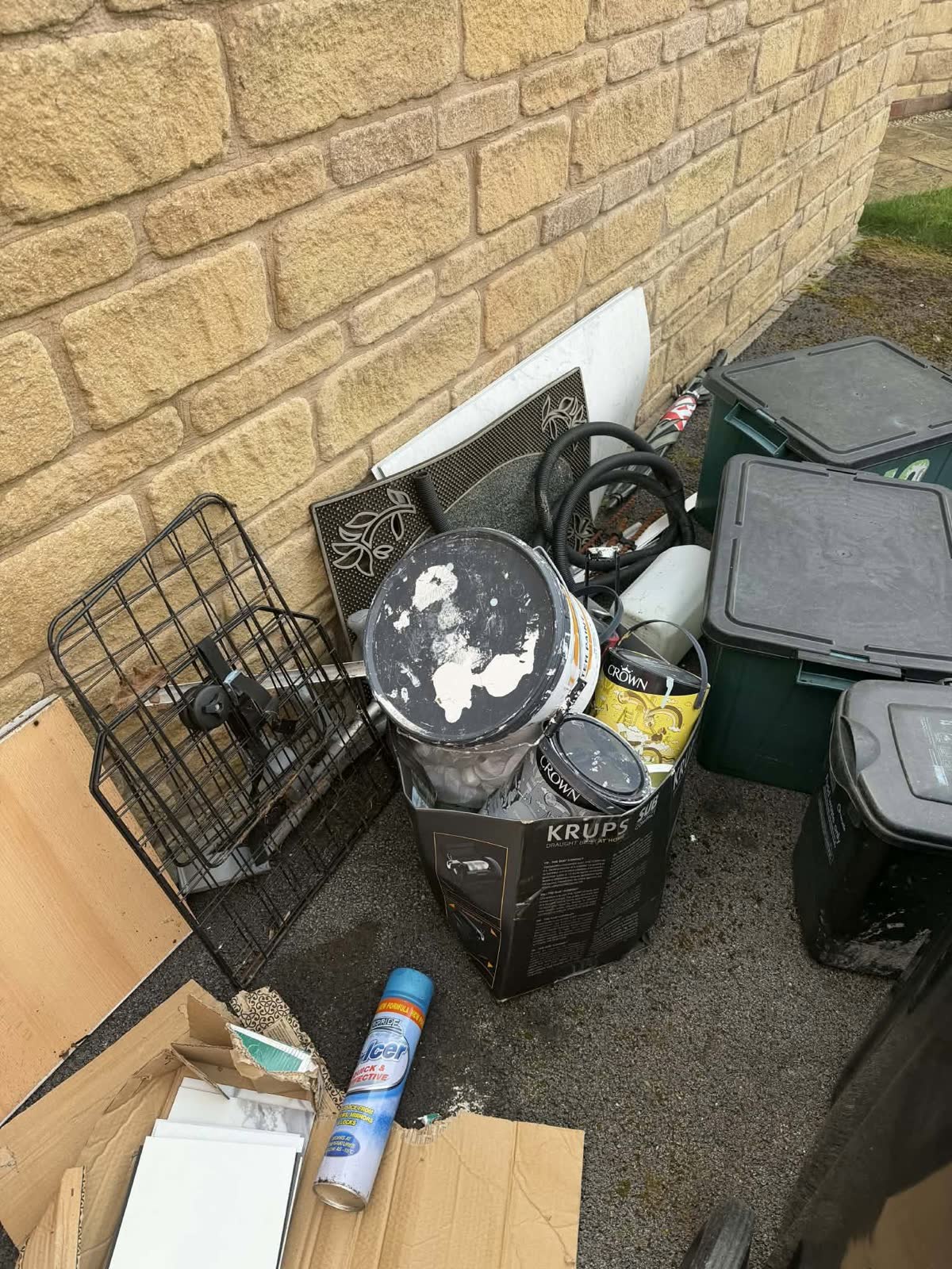 Paulton Garden-Corner and Household Waste Clearance project photo 4