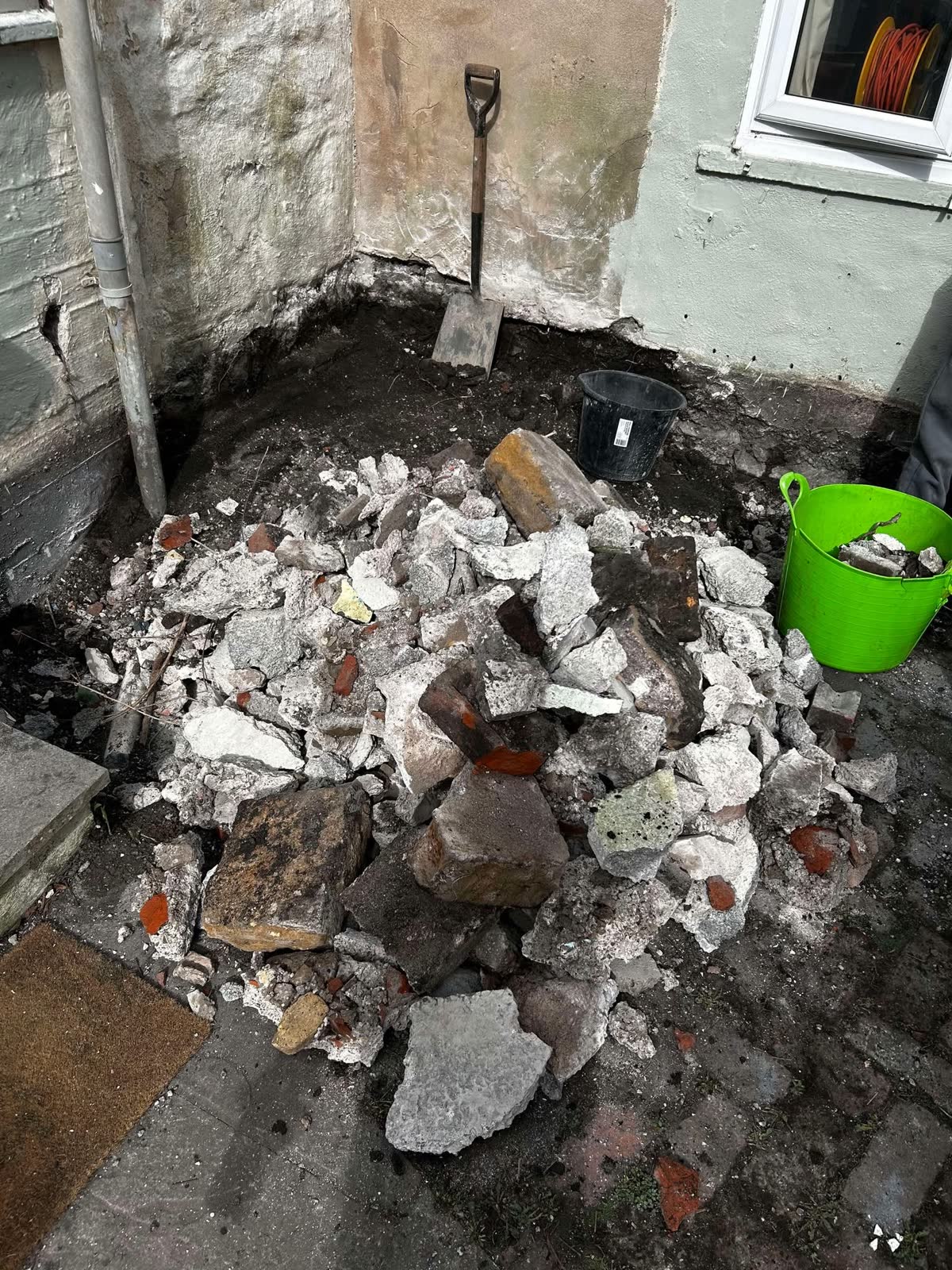 Garden Project Rubble Removal project photo 1