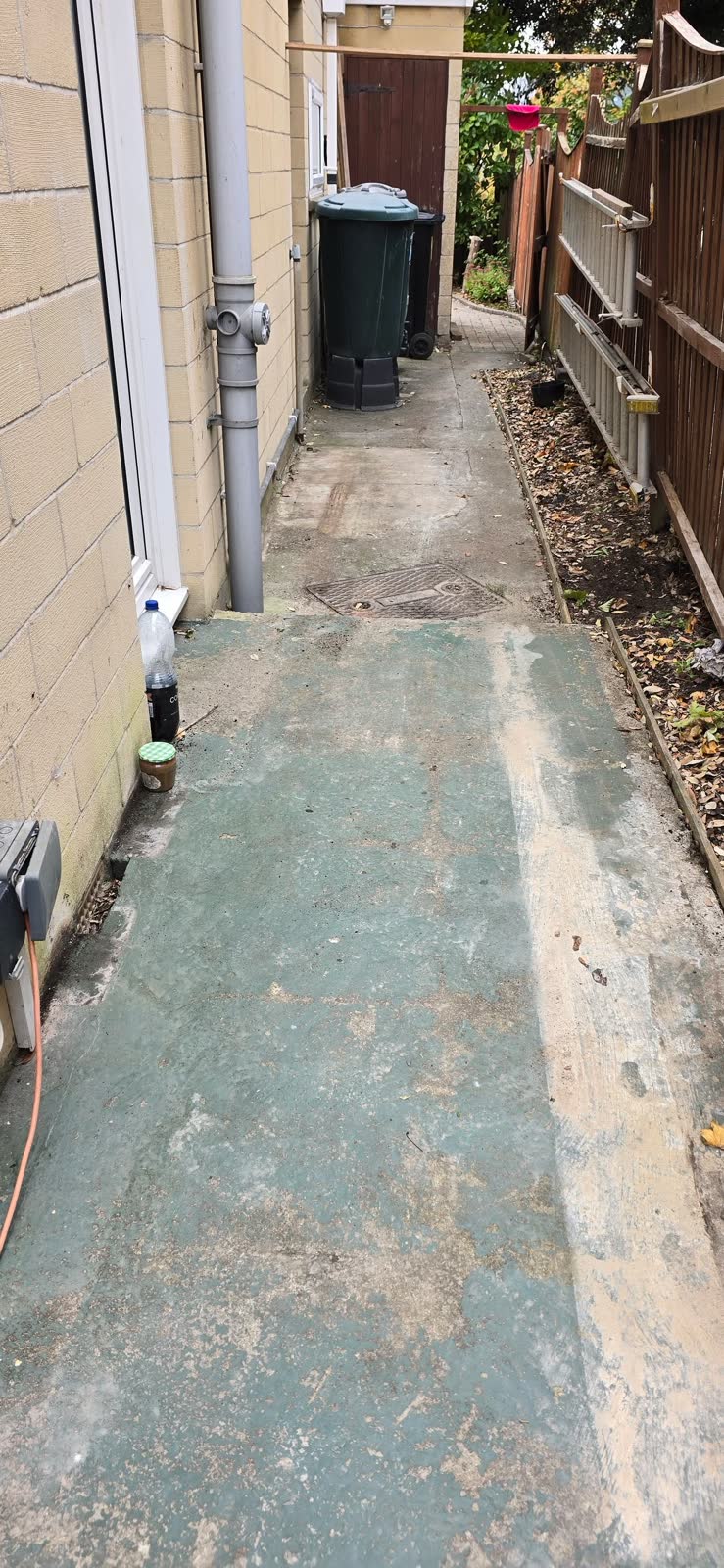 Keynsham Household Waste Clearance project photo 6
