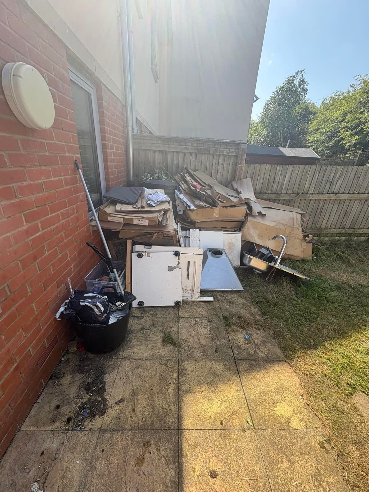 Last-Minute Tradesman Waste Clearance project photo 4
