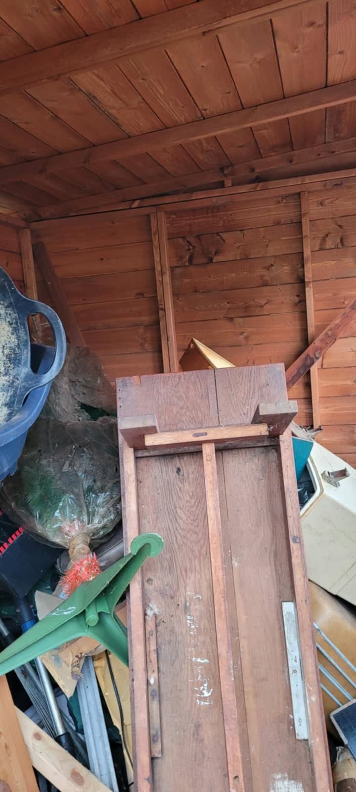 Moving-Home Garden and Shed Clearance project photo 3