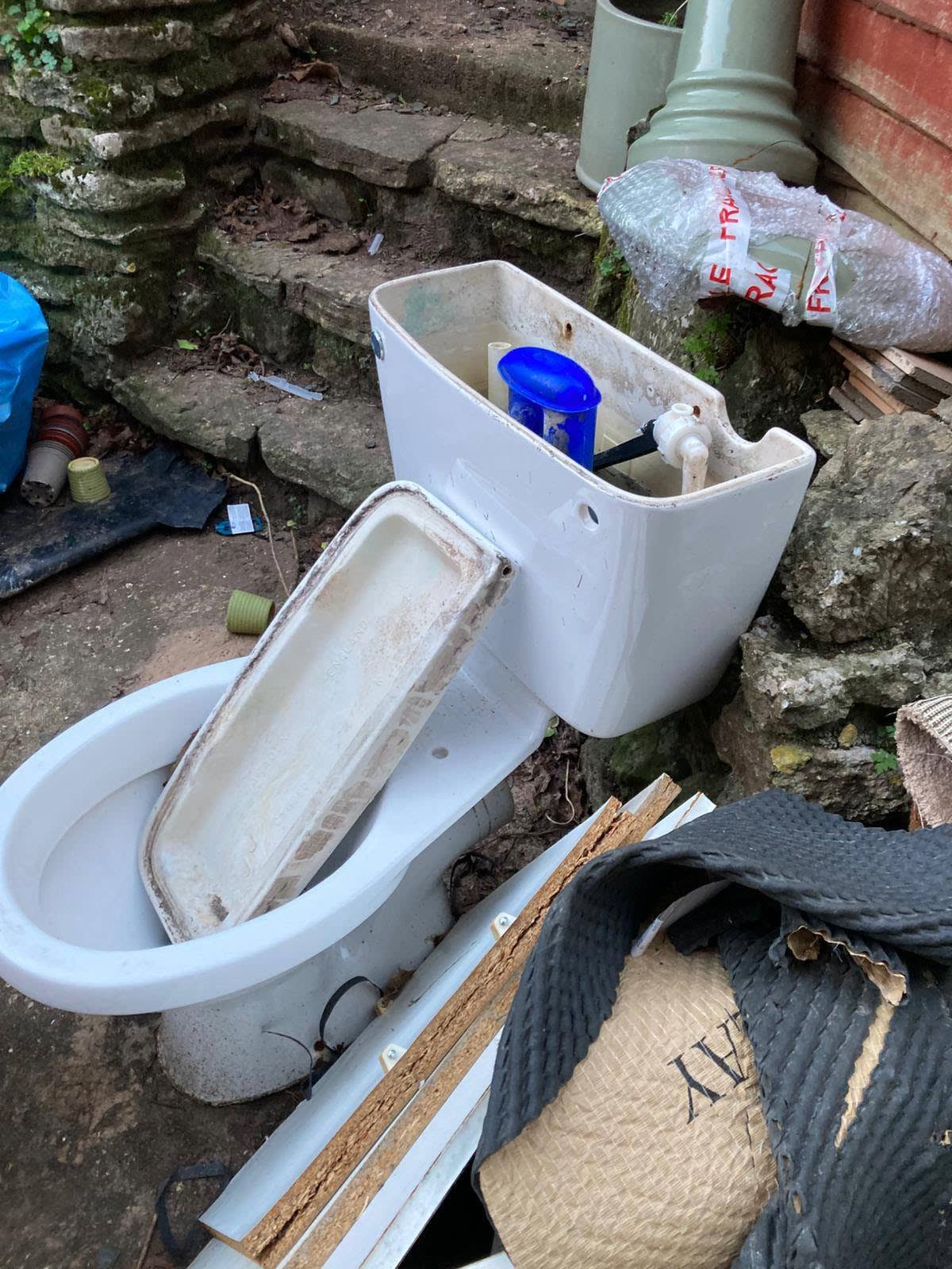 Post-Christmas Household Waste Clearance project photo 4