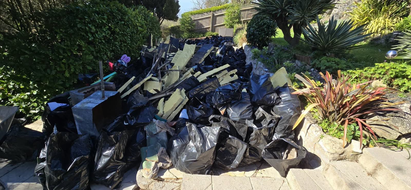 Weston-super-Mare Rubble and General Waste Clearance project photo 1