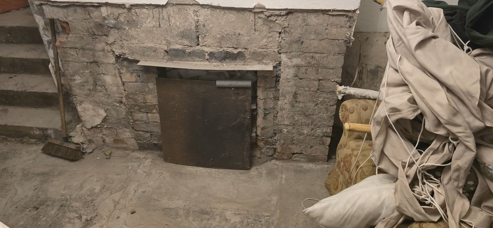 Wookey Hole Wall and Fireplace Rubble Clearance project photo 4